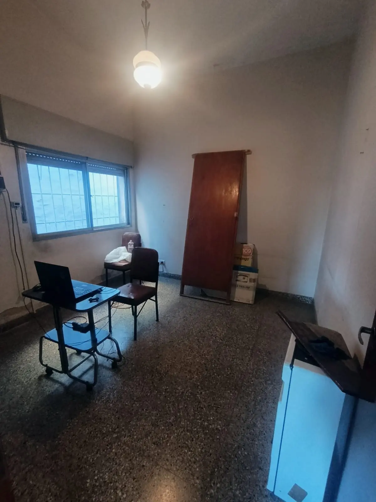 En venta hermosa casa 3 dormitorios zona sureste de la ciudad
