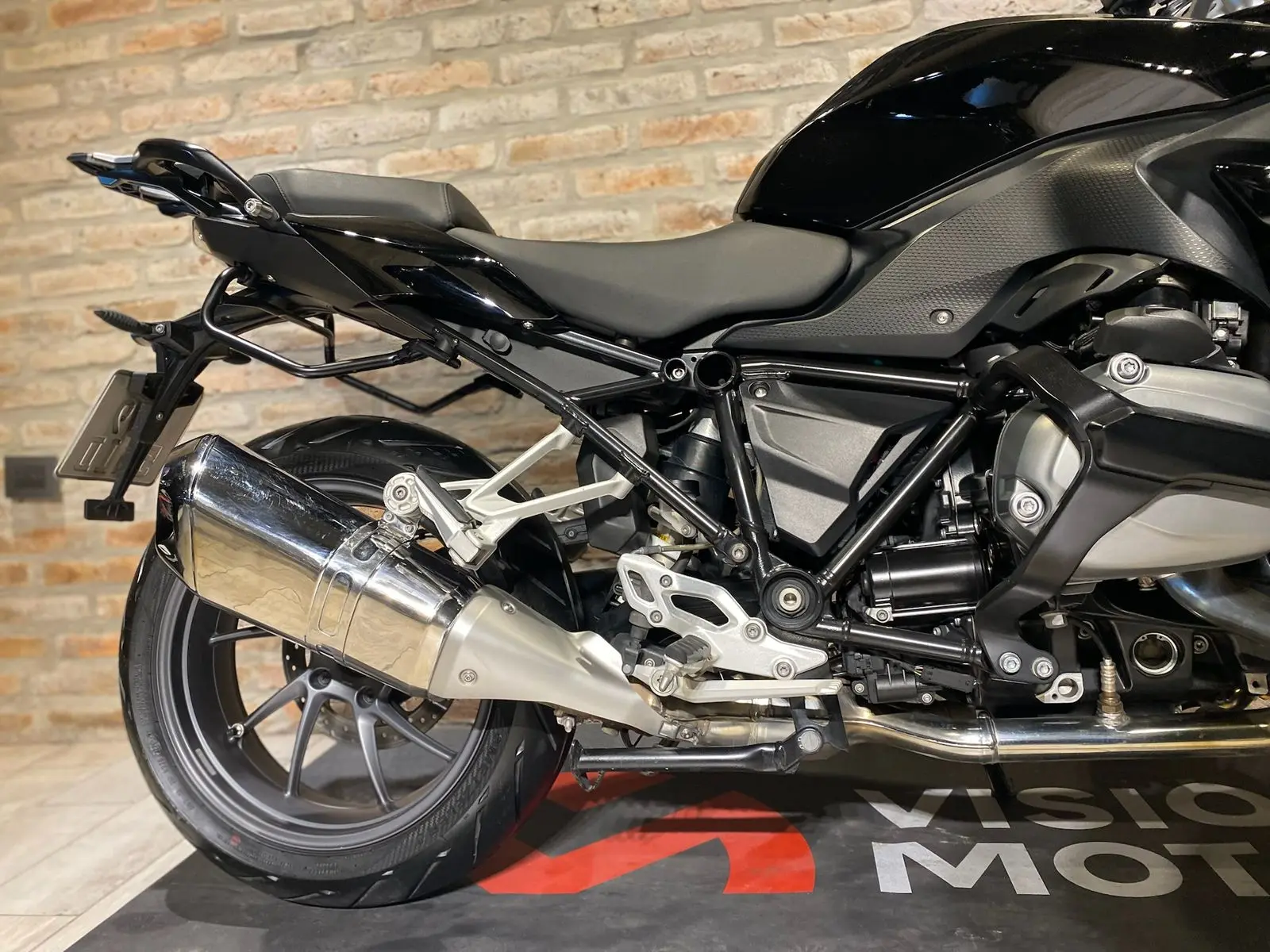 Bmw R1200 Rs. Recibo vehículos de menor y mayor valor.