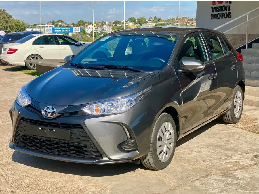 TOYOTA YARIS 1.5 VERSIONES XS-XLS-S AT ¡¡0km!!