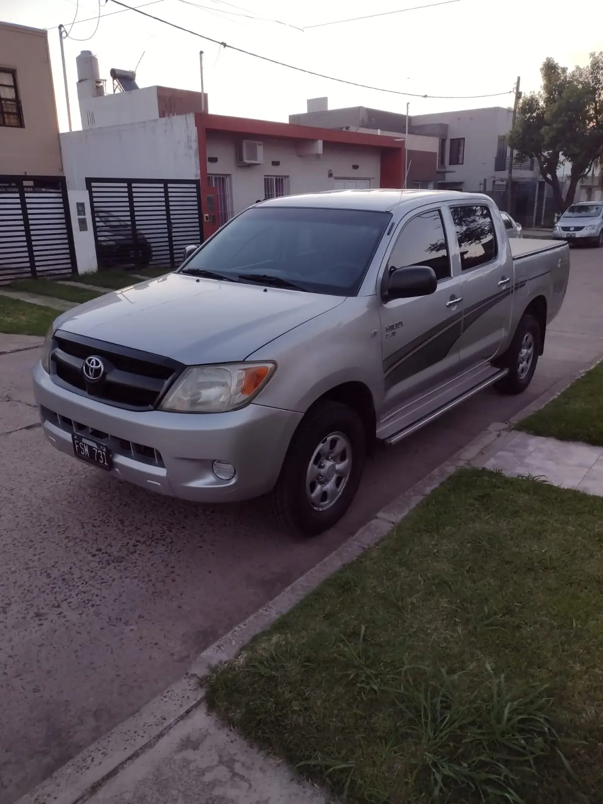 HILUX 4x4 DX 2.5 mod 2006