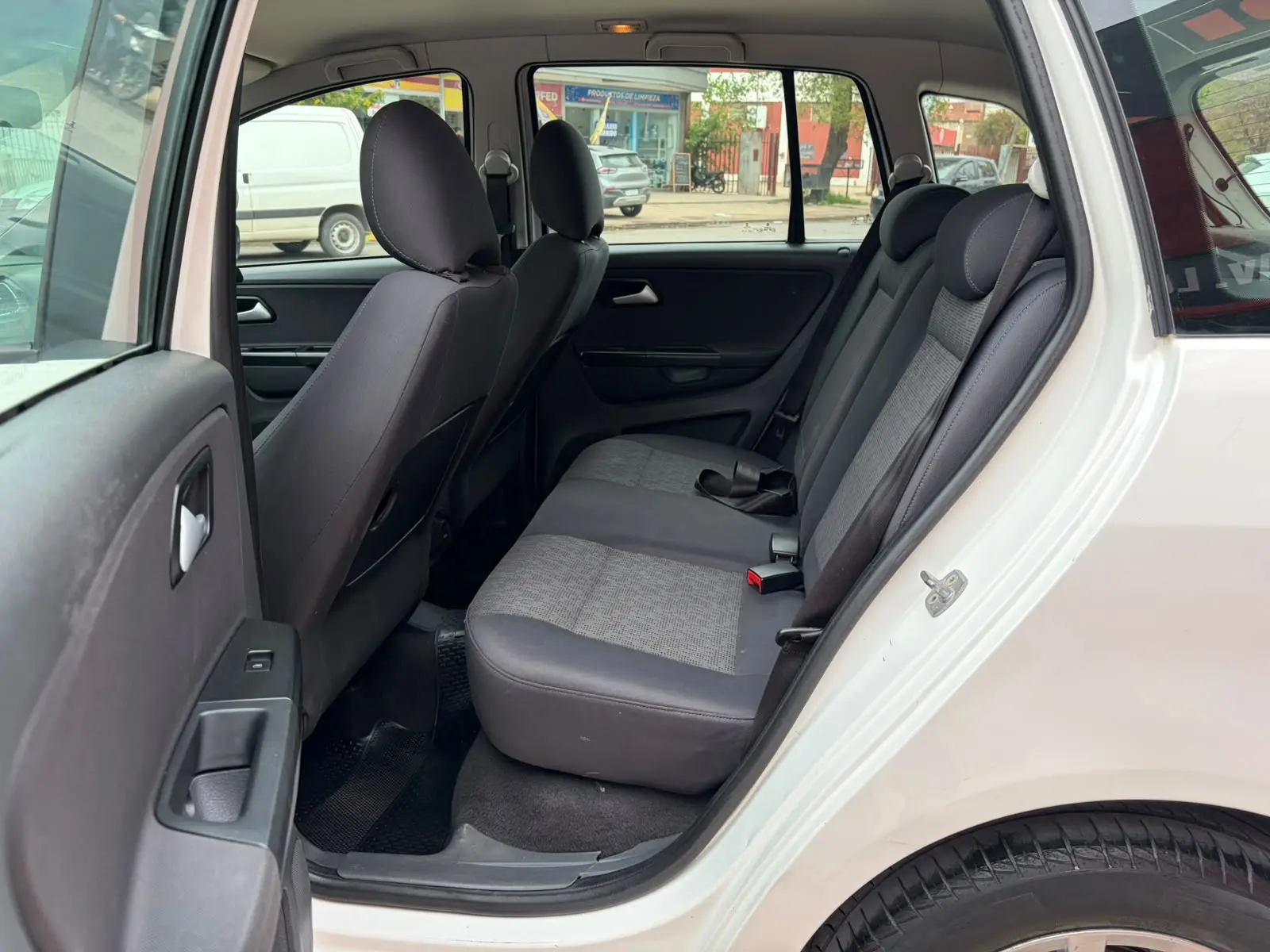 Suran 1,6 Trendline-2013