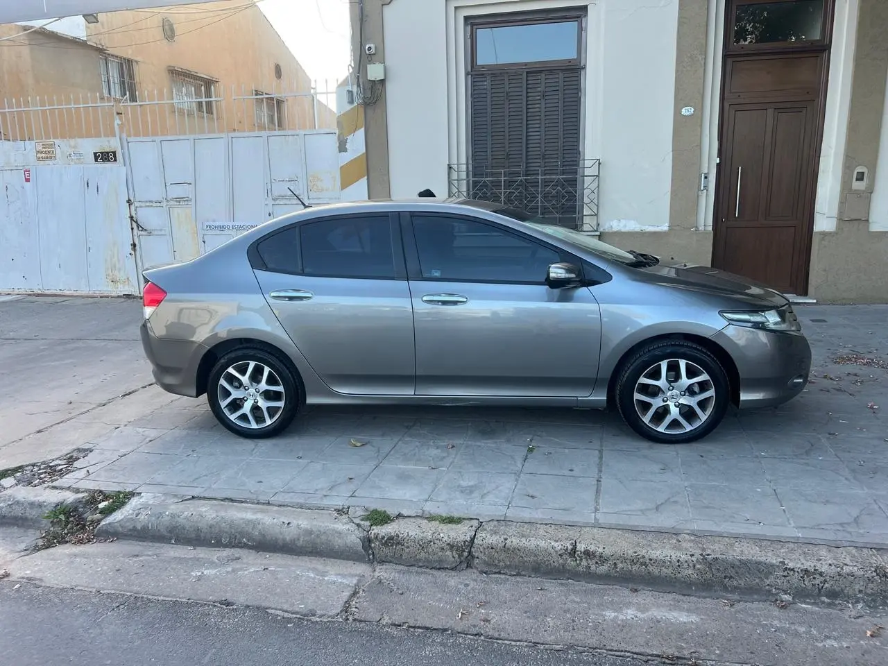 HONDA CITY 1.5 EX-L AT 2010
