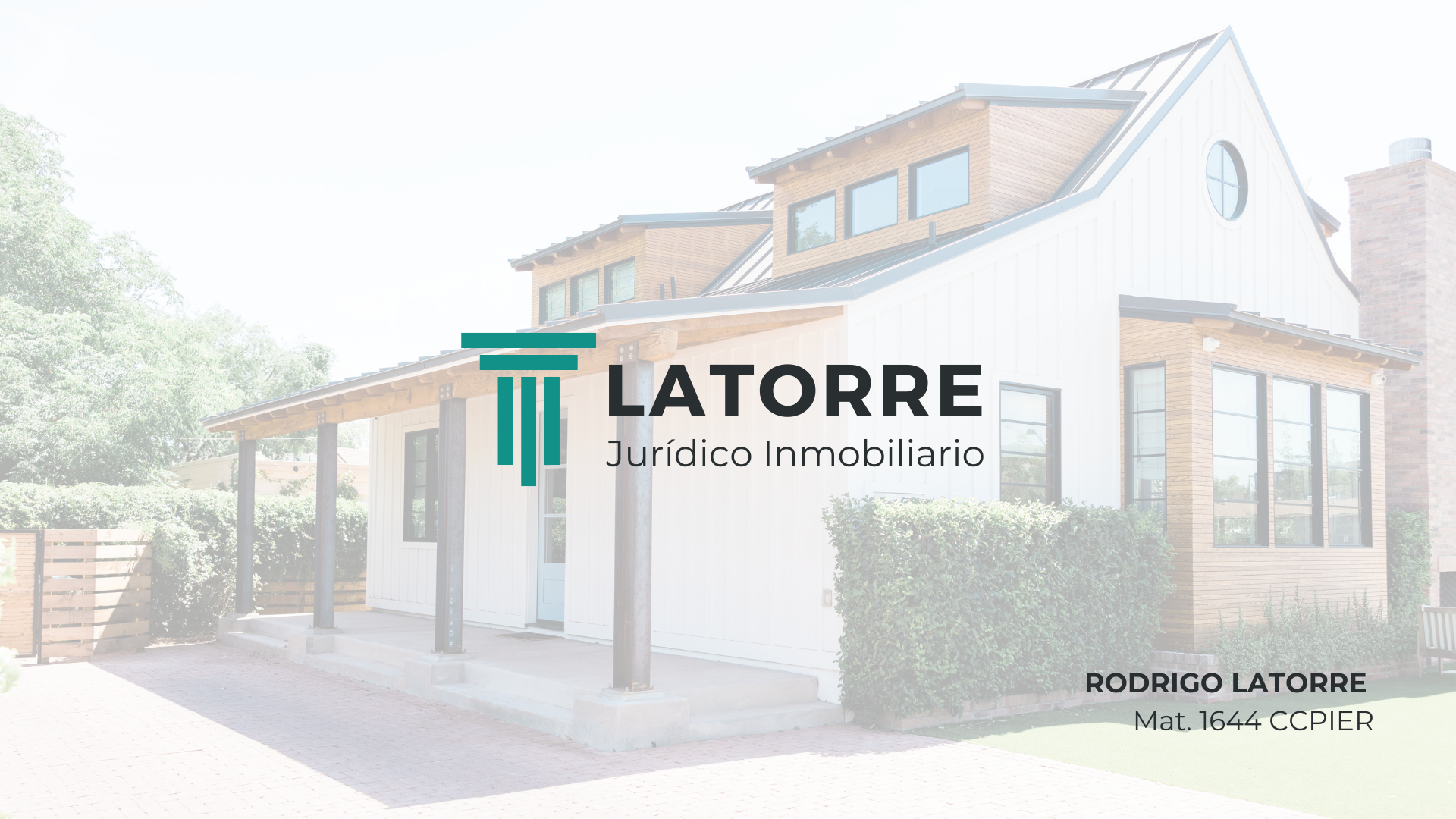 Portada de Latorre